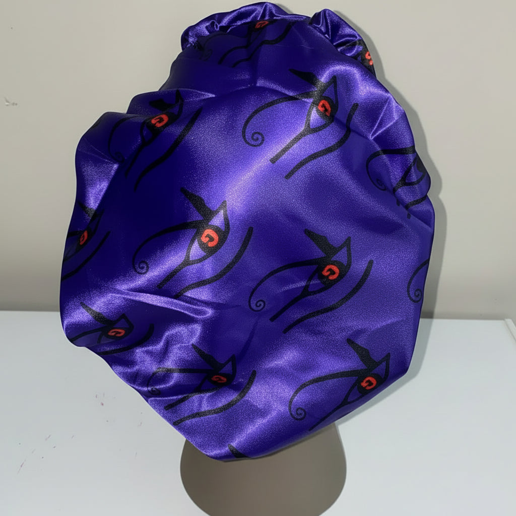 Satin  bonnet and wrap set
